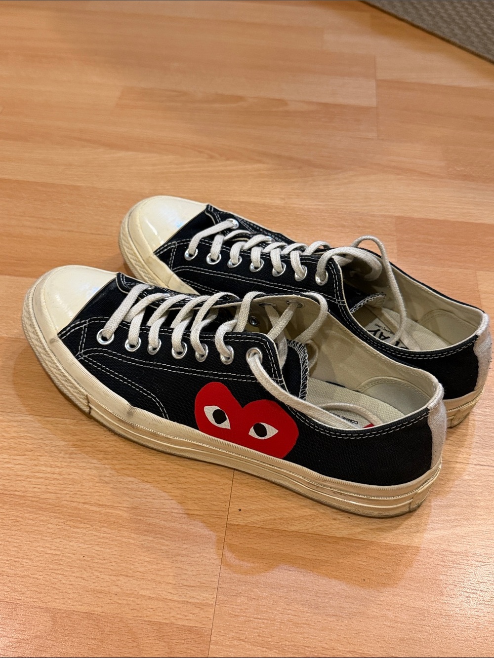 Men’s Converse Comme Des garçons Play sneakers